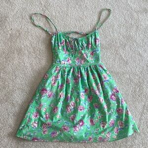 2/30$ Zara mini dress open back